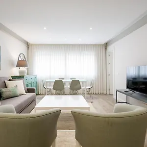 https://puerto-de-malaga-premium-3-bedrooms-apartment.hotelsinnerja.org
