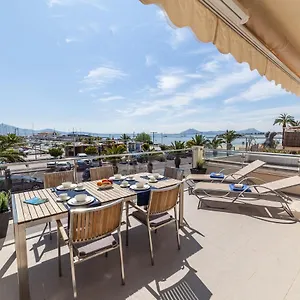 https://apartment-on-the-seafront-faroles-1.balearic-islands.net