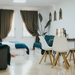 https://home-bassou.in-canary-islands.com